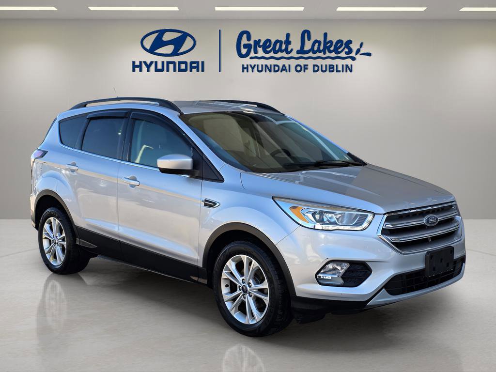 Used 2017 Ford Escape SE w/ Equipment Group 201A image 7