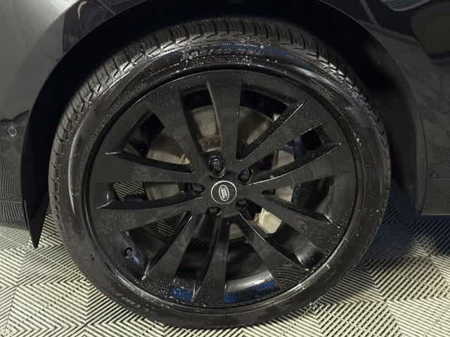 Used 2025 Land Rover Range Rover Sport Dynamic SE AWD/4WD image 14