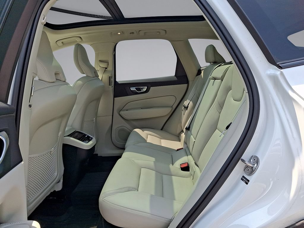 Certified 2026 Volvo XC60 B5 Ultra AWD/4WD image 26