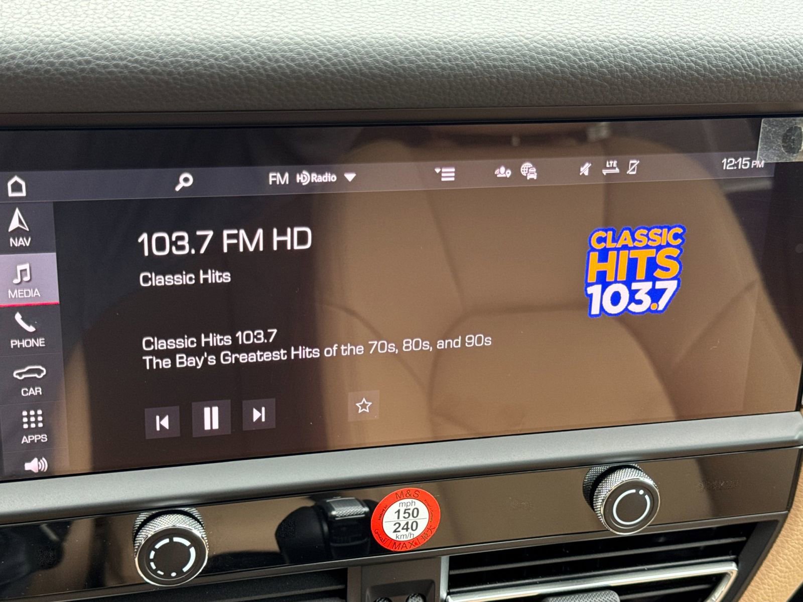 Certified 2025 Porsche Macan image 21