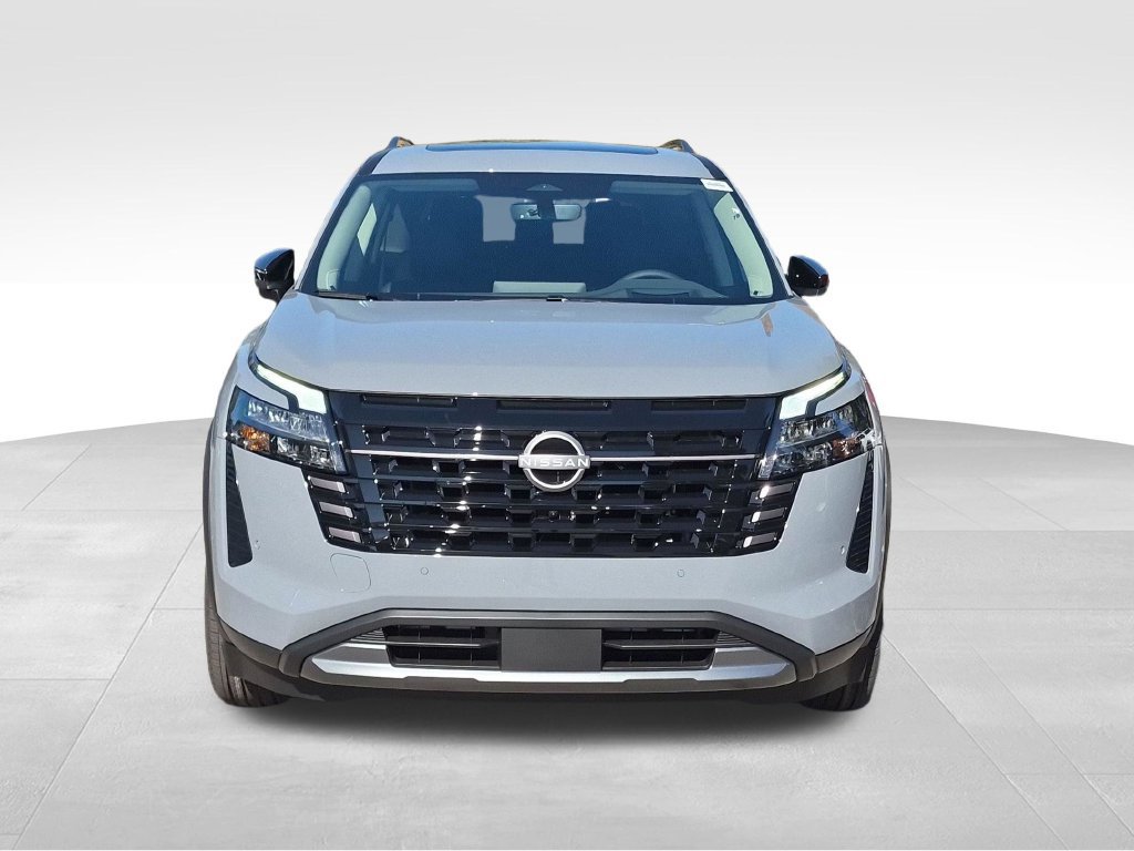 New 2026 Nissan Pathfinder Platinum AWD/4WD image 8
