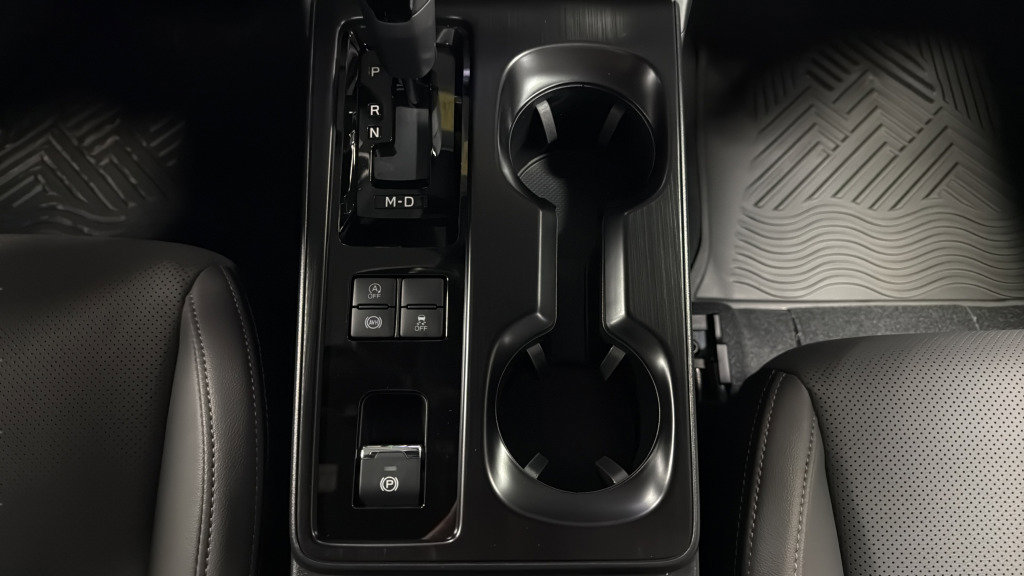 New 2026 Subaru Outback Limited AWD/4WD image 36