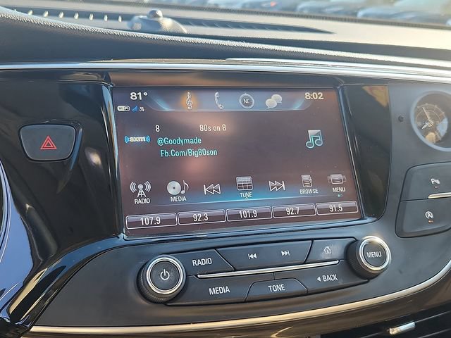 Used 2020 Buick Envision Essence FWD image 17