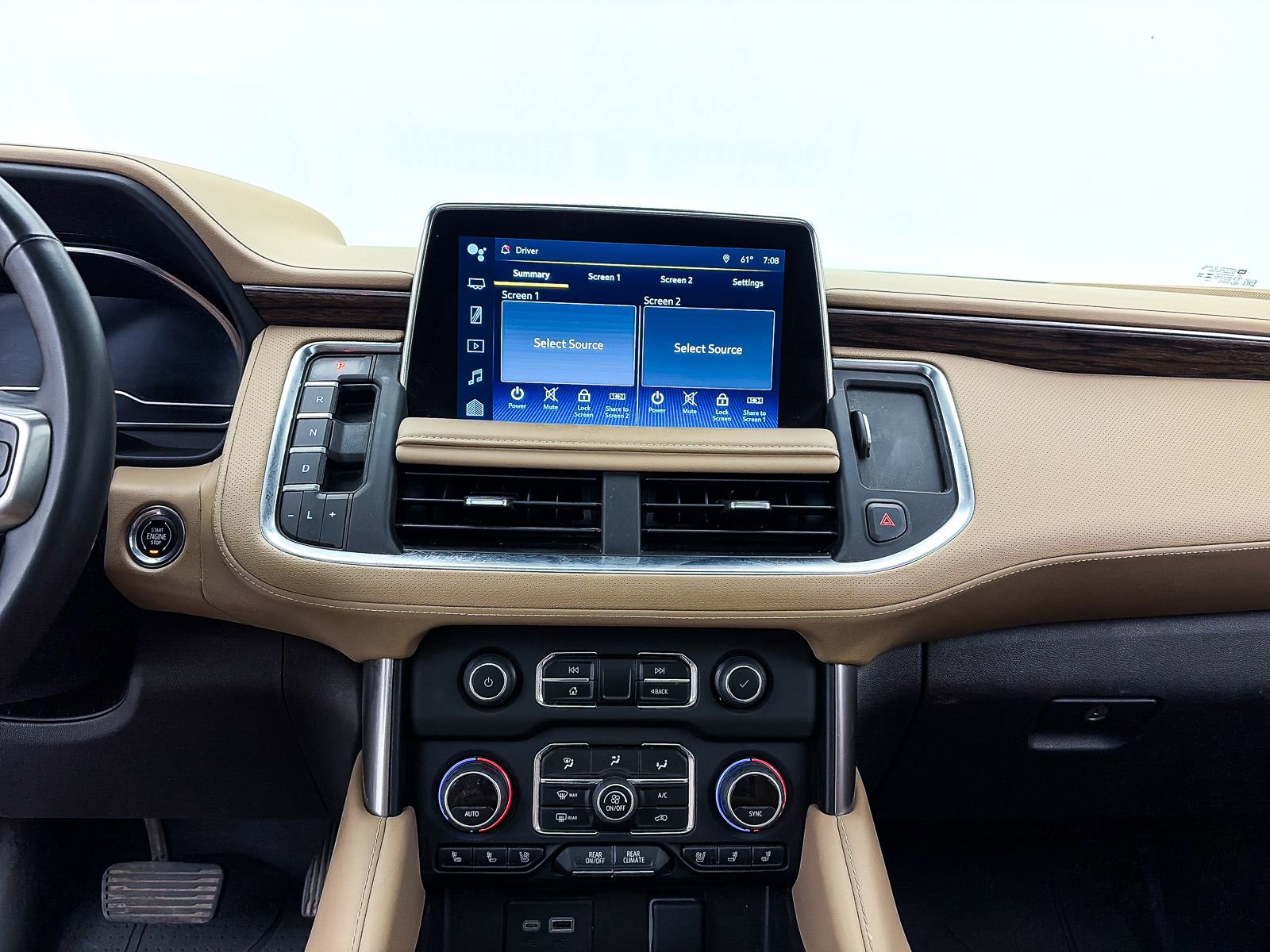 Used 2023 Chevrolet Suburban Premier w/ Premium Package image 10