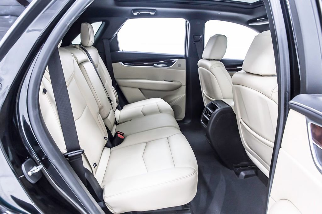 Used 2019 Cadillac XT5 Luxury FWD image 33