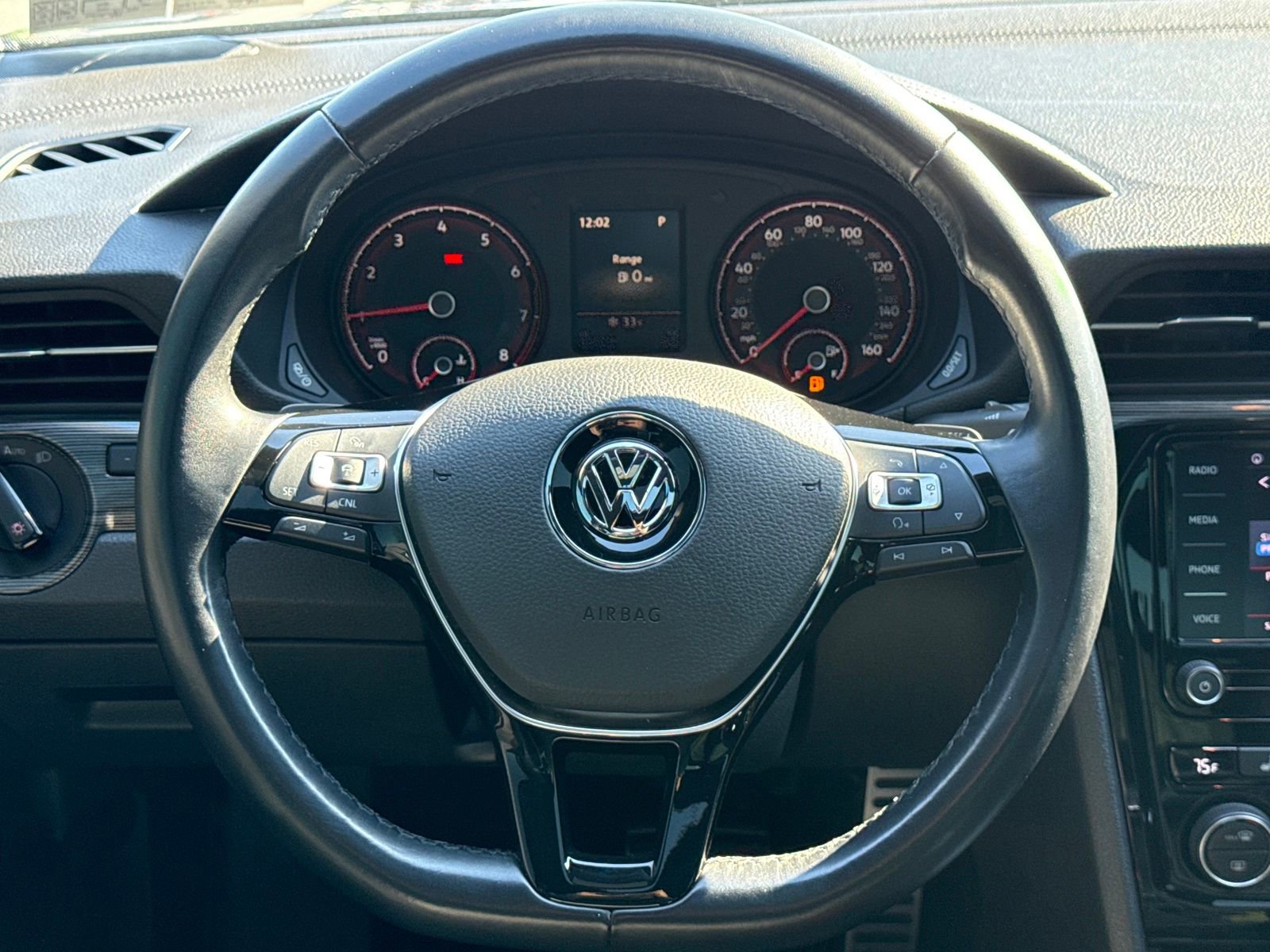 Certified 2022 Volkswagen Passat 2.0T R-Line image 12