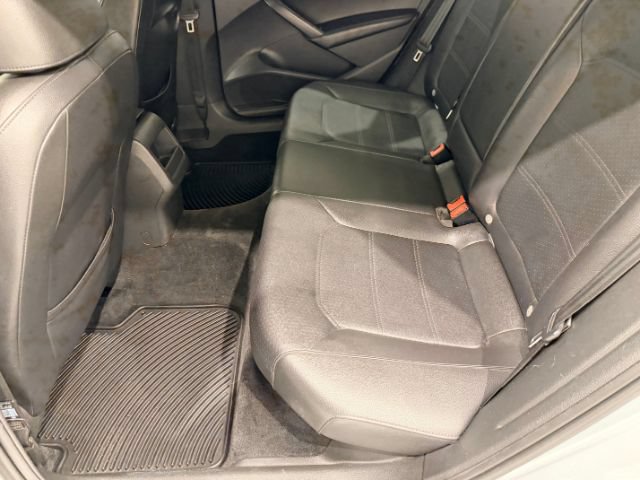 Used 2014 Volkswagen Passat 1.8T Wolfsburg Edition FWD image 25