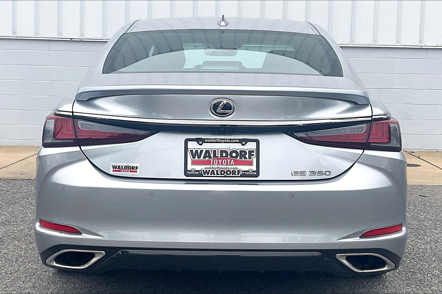 Used 2023 Lexus ES 350 F Sport FWD image 5