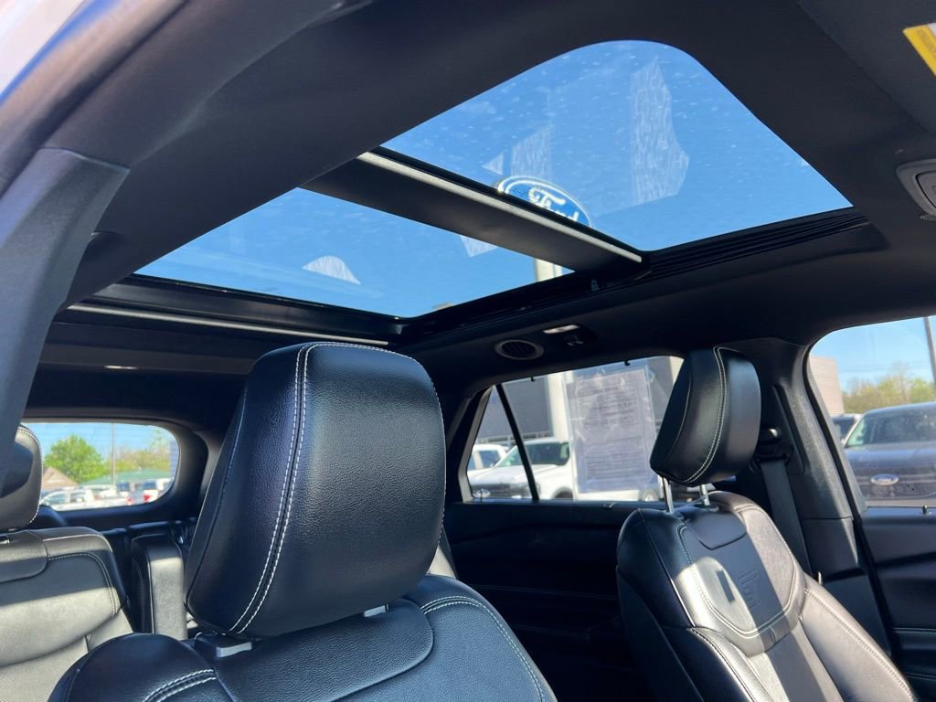 Used 2020 Ford Explorer ST w/ ST Street Pack AWD/4WD image 11