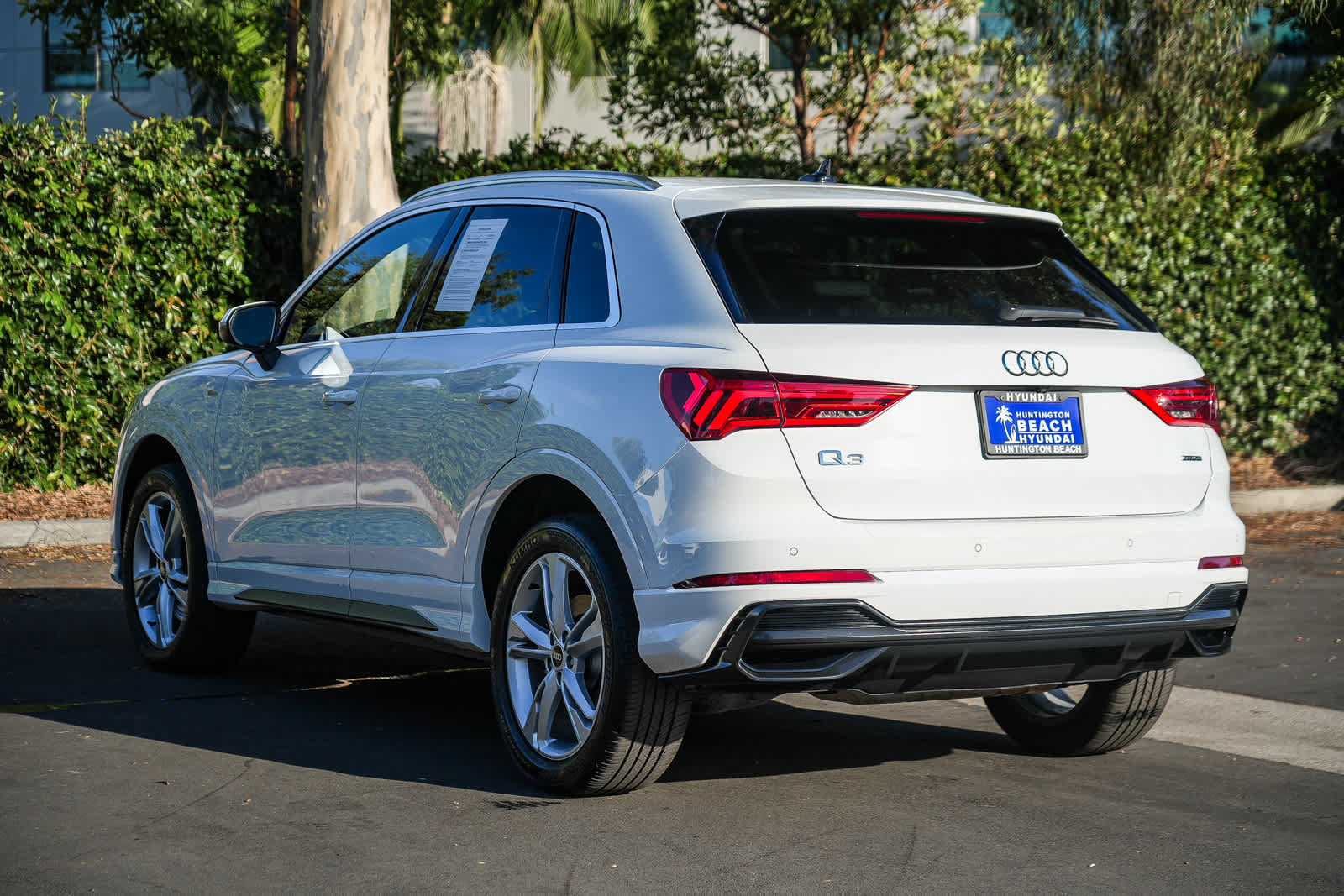 Used 2022 Audi Q3 2.0T Premium AWD/4WD image 8