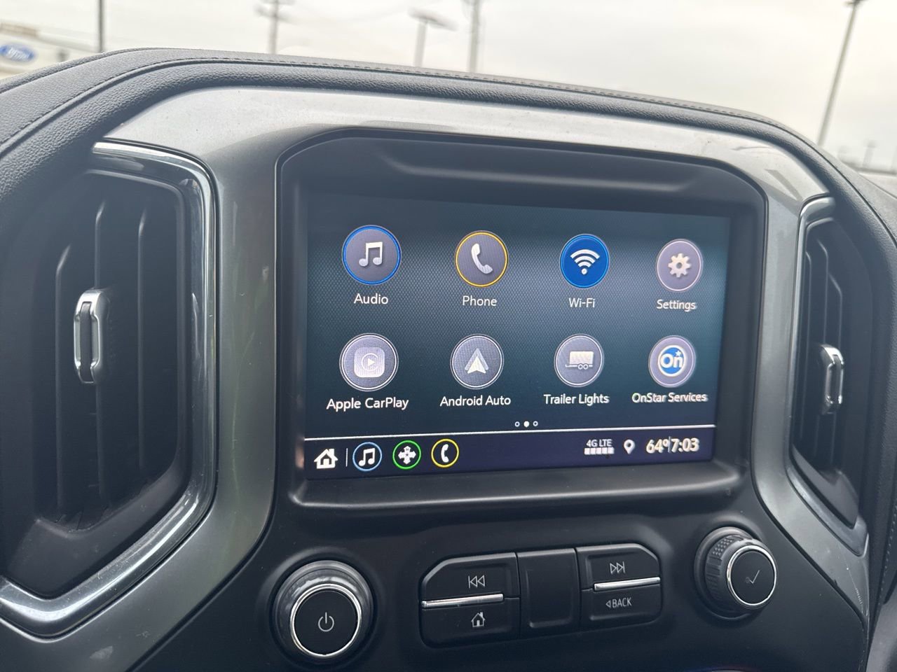 Used 2022 Chevrolet Silverado 1500 LT w/ Z71 Off-Road Package image 15