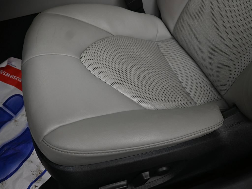 Used 2023 Toyota Camry XLE w/ Cold Weather Package image 22