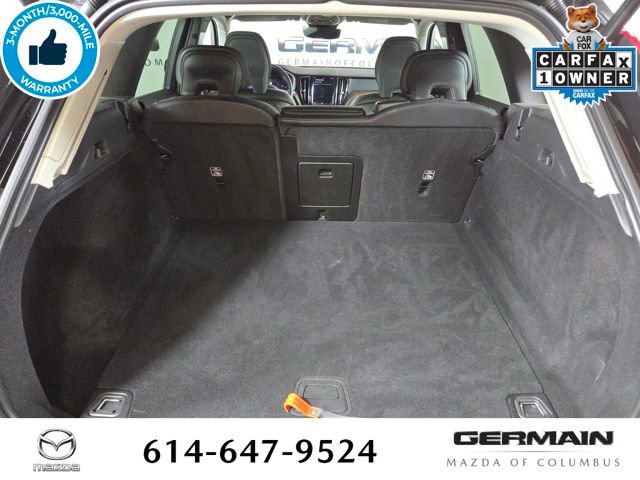 Used 2022 Volvo XC60 B5 Momentum AWD/4WD image 23
