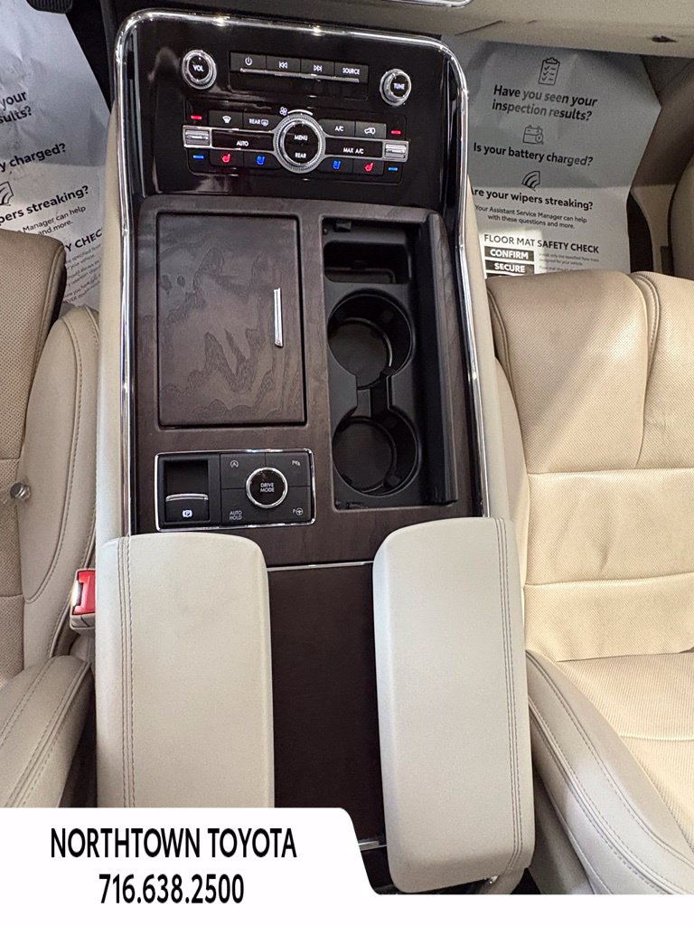 Used 2019 Lincoln Navigator Reserve w/ Cargo Package AWD/4WD image 24