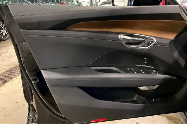 Certified 2023 Audi e-tron GT Premium Plus AWD/4WD image 23