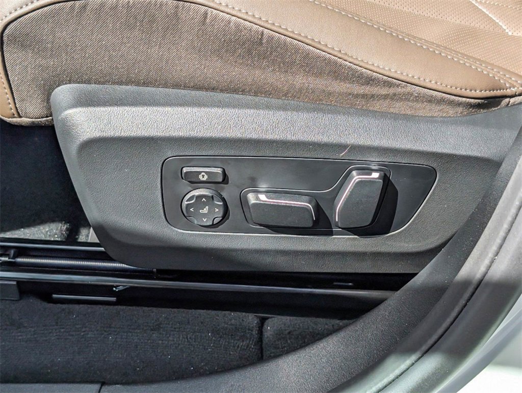 New 2025 BMW X3 xDrive30i w/ Premium Package image 17