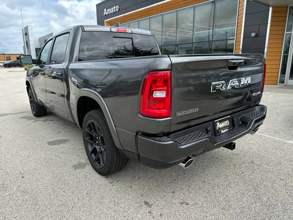 New 2027 RAM 1500 Laramie w/ Laramie Preferred Package AWD/4WD image 9
