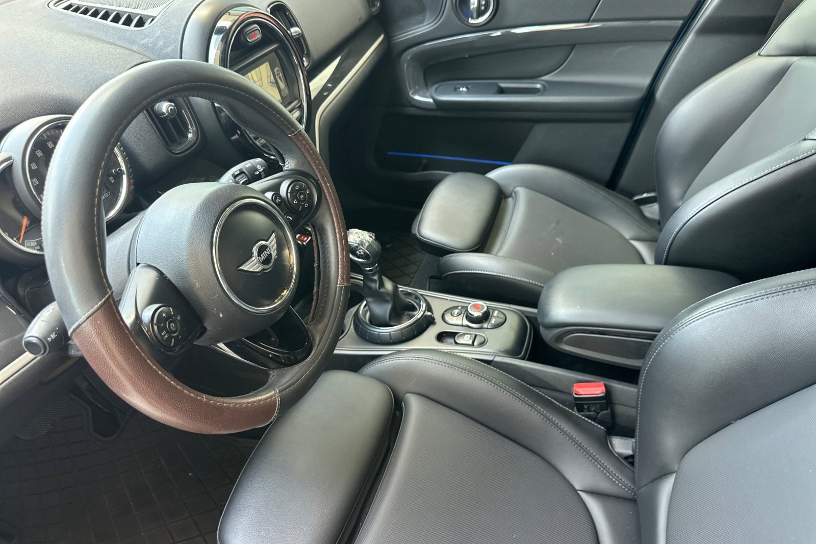Used 2017 MINI Cooper Countryman S FWD image 4