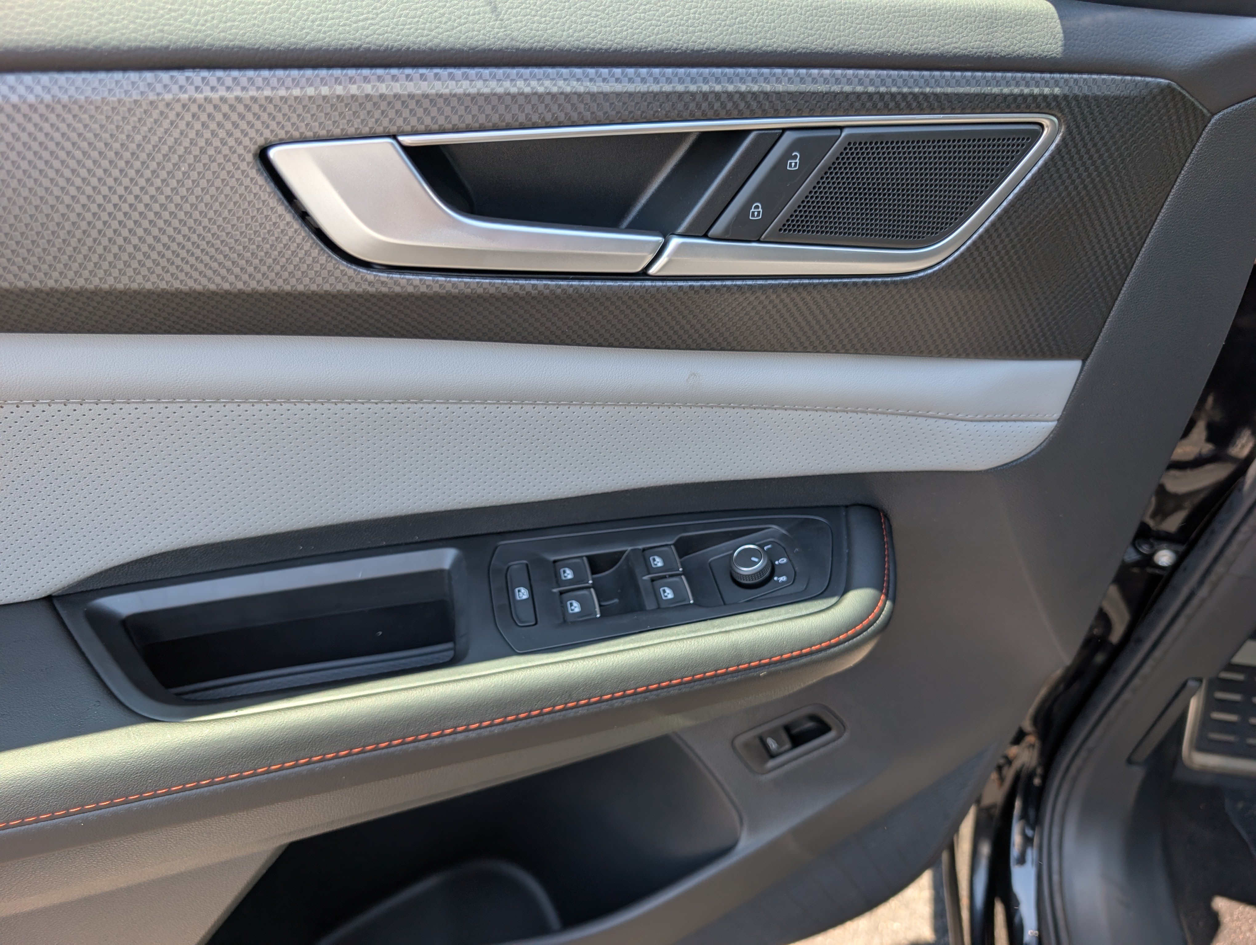 New 2026 Volkswagen Atlas Peak Edition AWD/4WD image 20