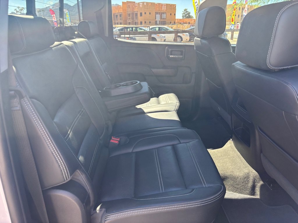 Used 2018 GMC Sierra 2500 Denali w/ Duramax Plus Package AWD/4WD image 21