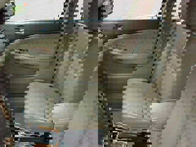 Used 2005 Honda Accord EX image 15