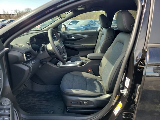 New 2026 Buick Envista Sport Touring w/ Convenience I Package FWD image 16
