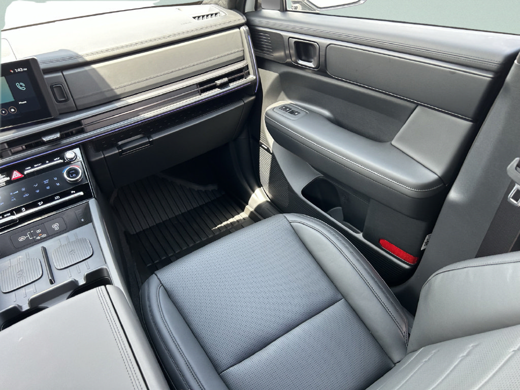 New 2026 Hyundai Santa Fe Calligraphy FWD image 21