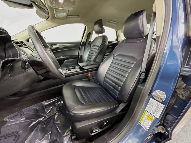 Used 2019 Ford Fusion SEL image 21