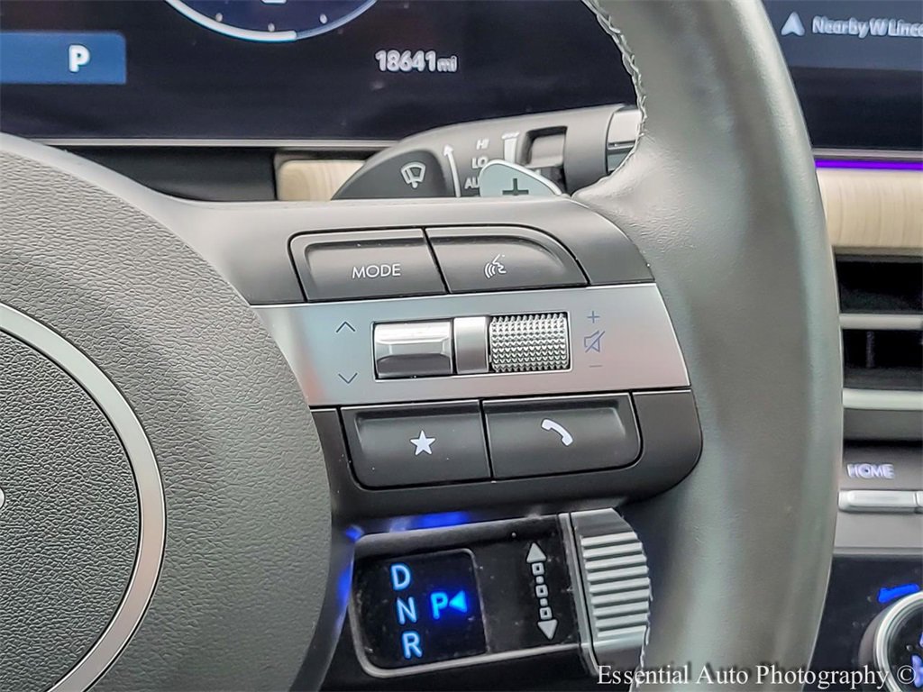 Used 2024 Hyundai Sonata Limited image 17