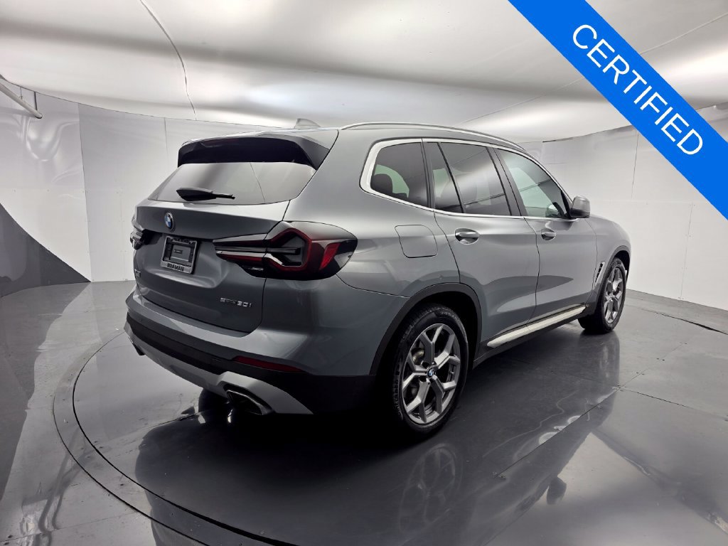 Certified 2024 BMW X3 sDrive30i w/ Convenience Package RWD image 4