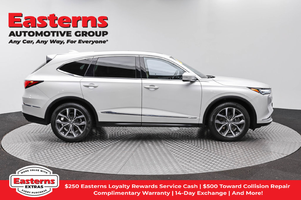 Used 2023 Acura MDX w/ Technology Package AWD/4WD image 5