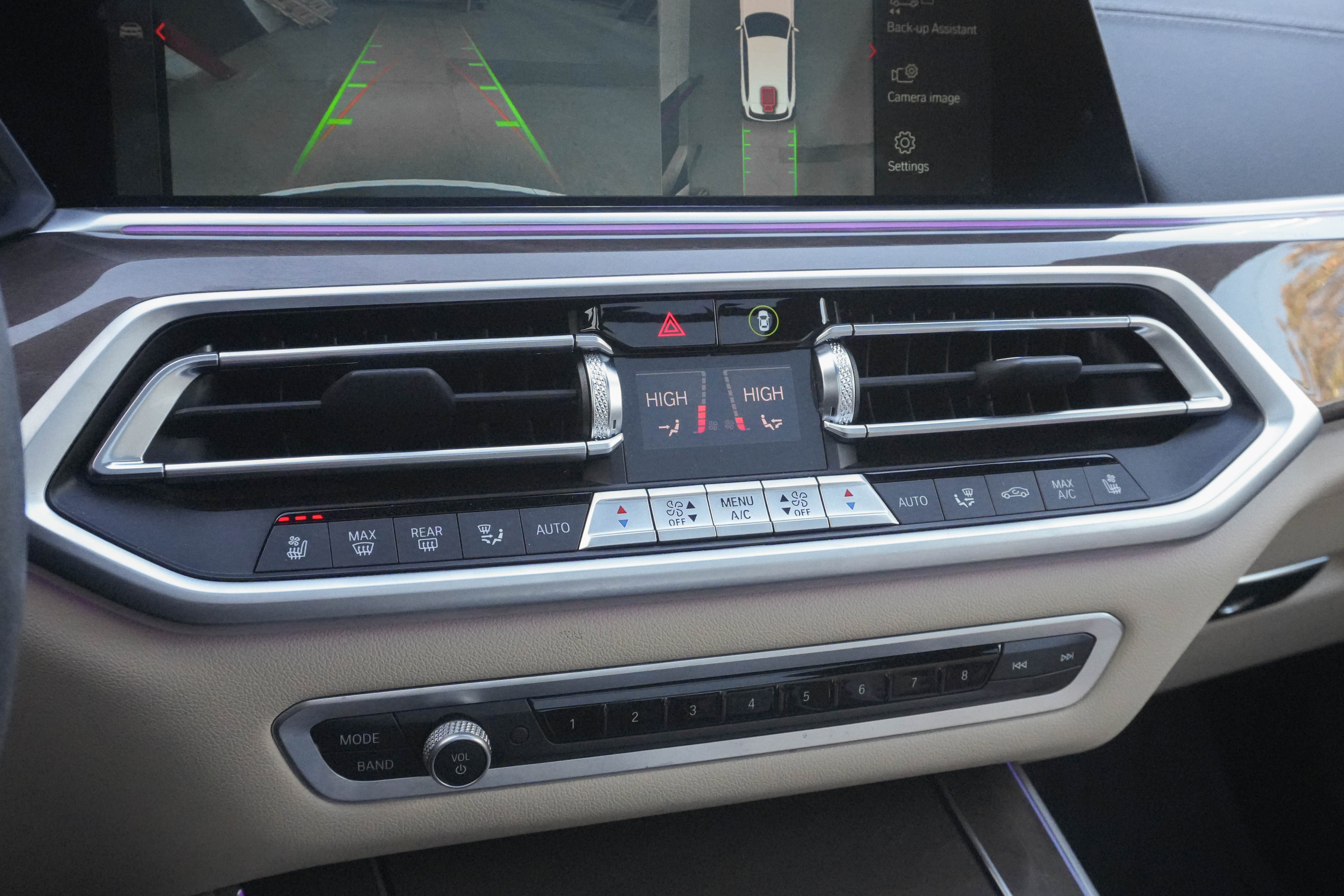 Used 2022 BMW X5 xDrive40i w/ Luxury Seating Package image 22