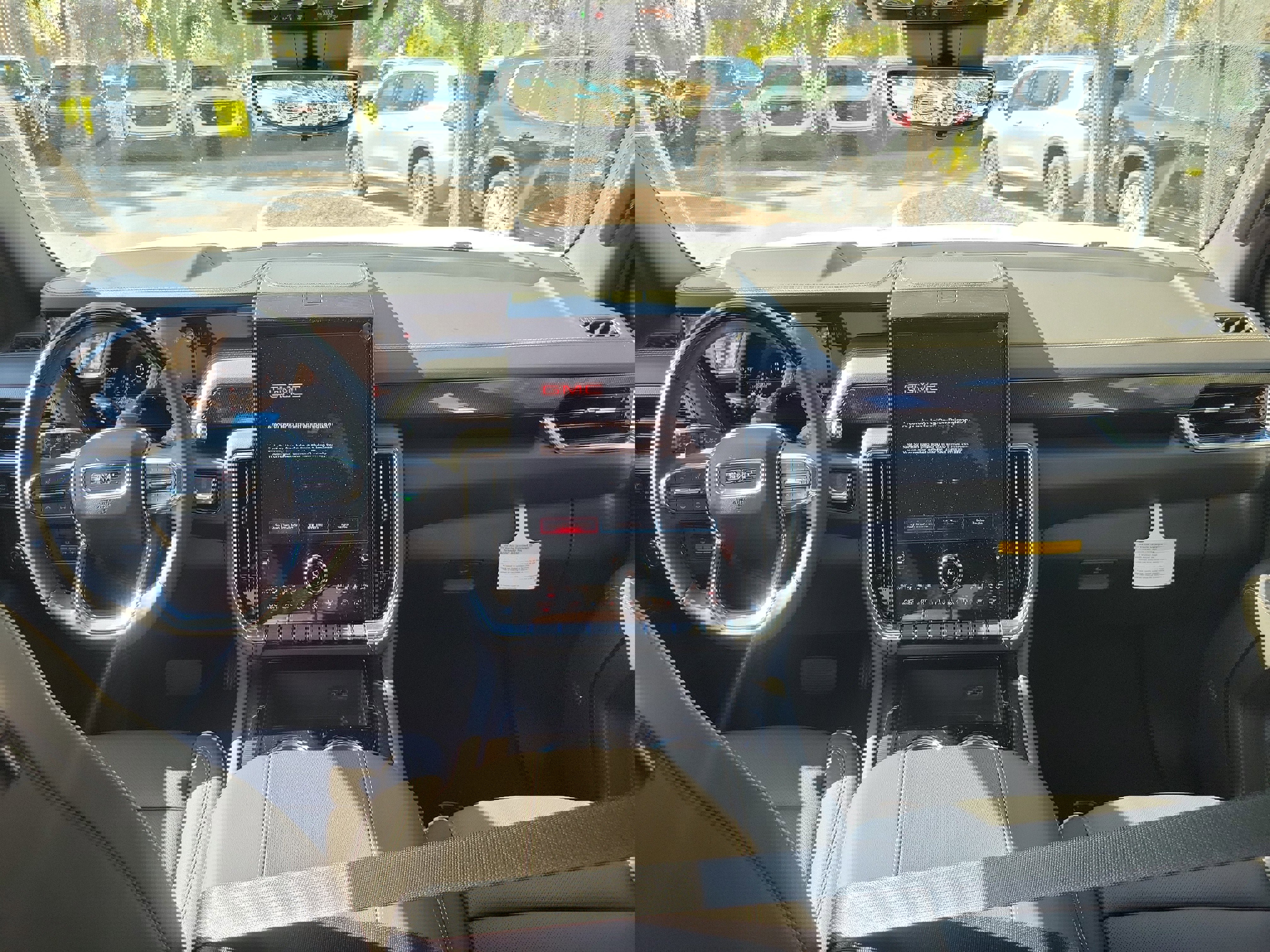 New 2026 GMC Yukon XL Elevation w/ Elevation Premium Package image 6