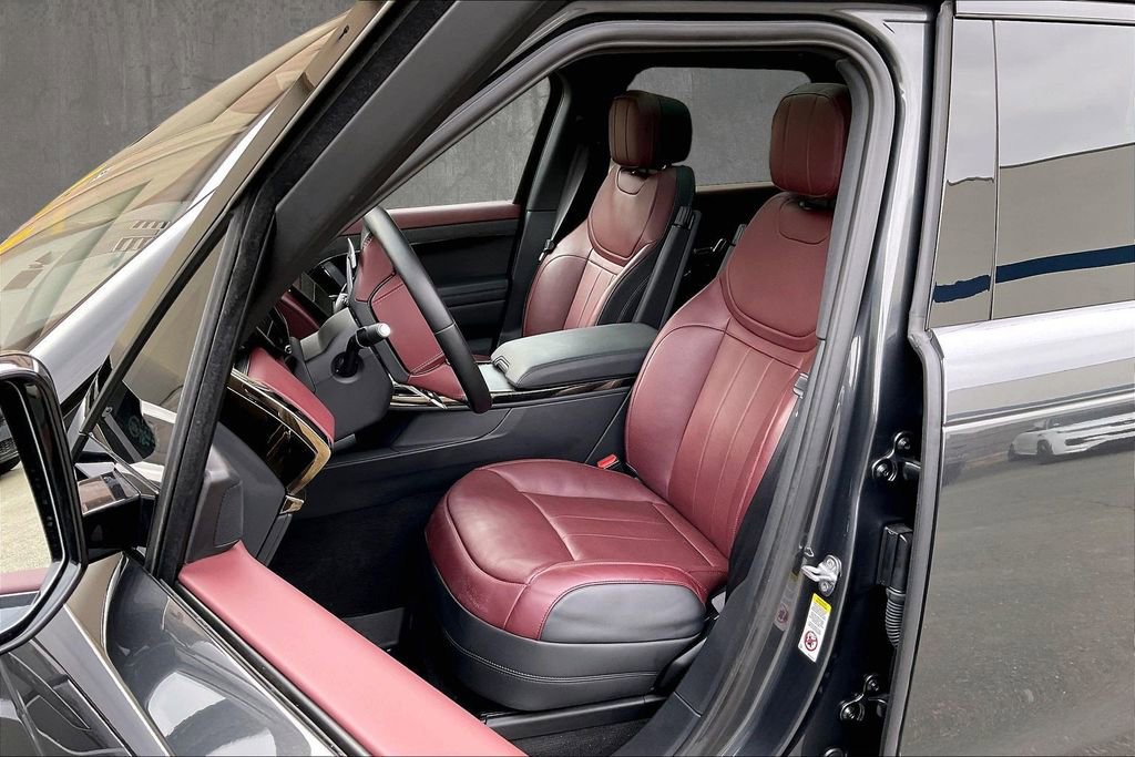 Used 2023 Land Rover Range Rover Sport SE Dynamic image 21