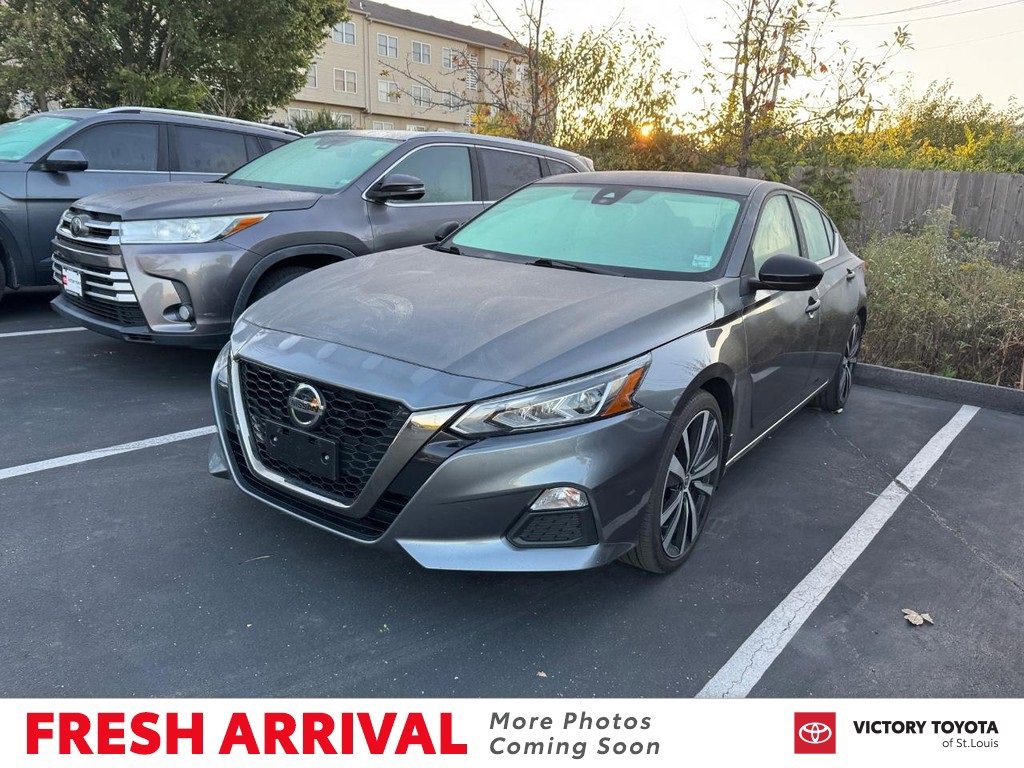 Used 2022 Nissan Altima 2.5 SR