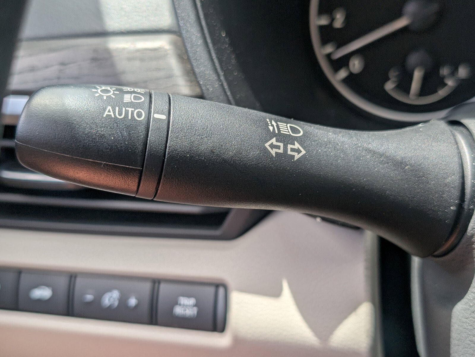 Certified 2025 Nissan Altima 2.5 SL FWD image 30