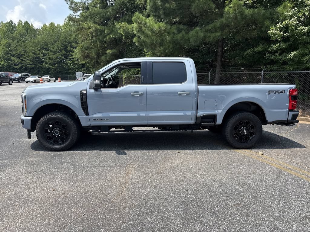 Used 2024 Ford F350 Lariat w/ Lariat Ultimate Package AWD/4WD image 4