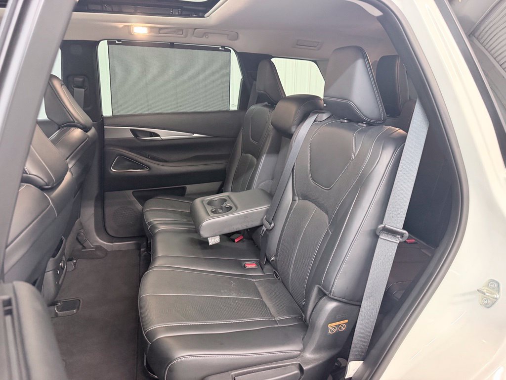 Certified 2023 INFINITI QX60 Luxe w/ Vision Package FWD image 35