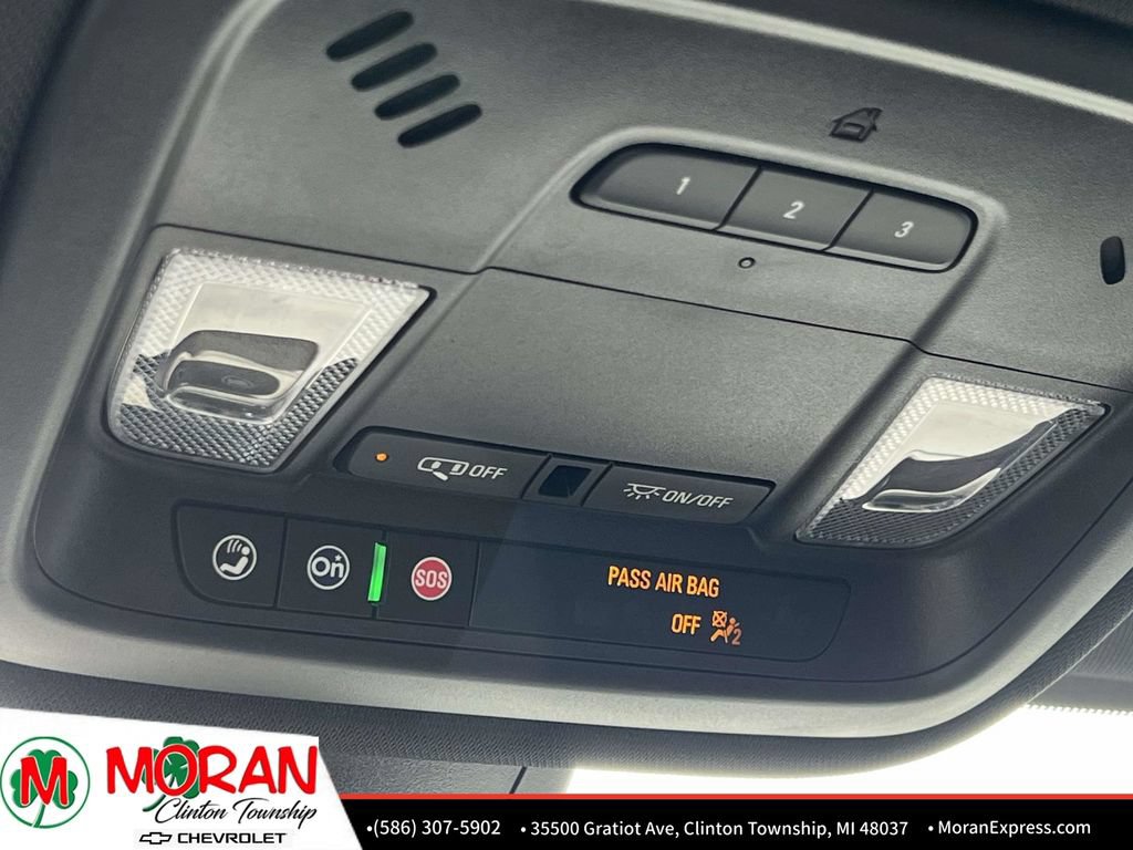 Certified 2023 Chevrolet Traverse LT FWD image 28