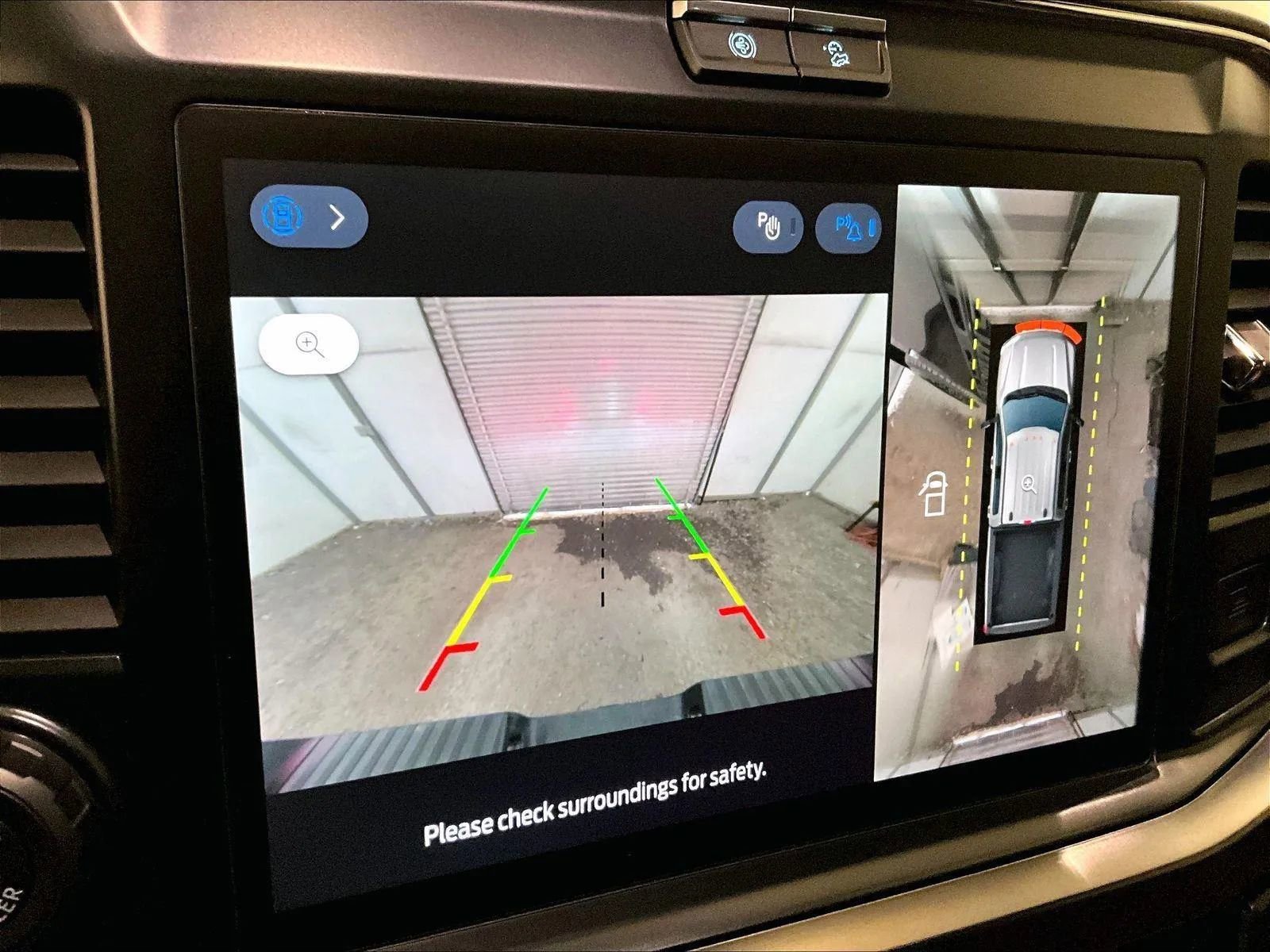 Certified 2025 Ford F250 Lariat w/ Lariat Ultimate Package image 20