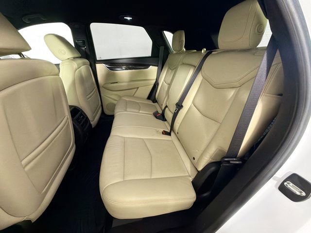 Used 2017 Cadillac XT5 FWD image 25