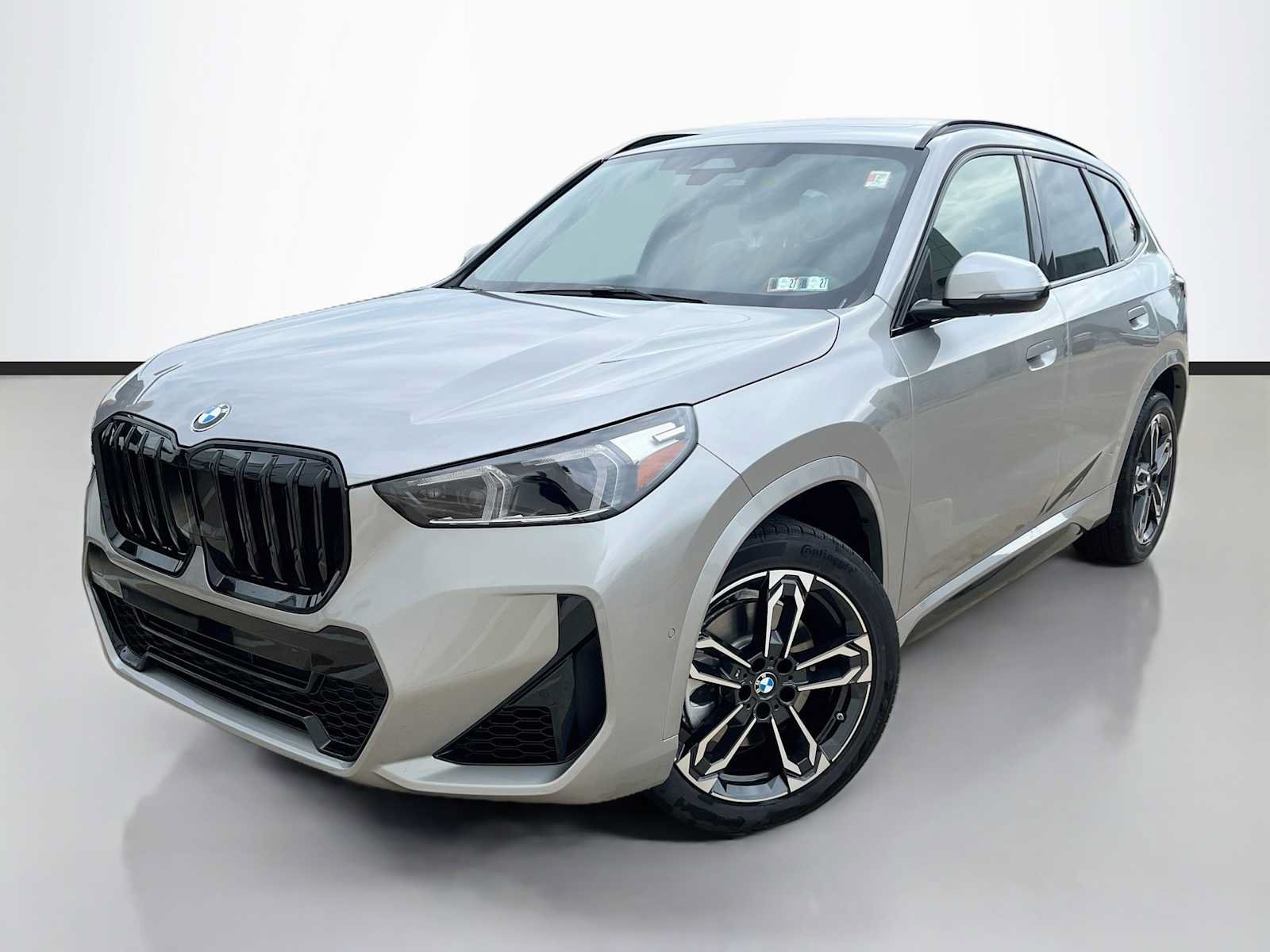 New 2027 BMW X1 xDrive28i AWD/4WD image 1