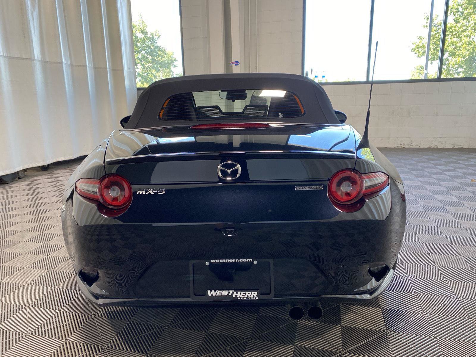 Certified 2025 MAZDA MX-5 Miata Sport w/ Appearance Package RWD image 6