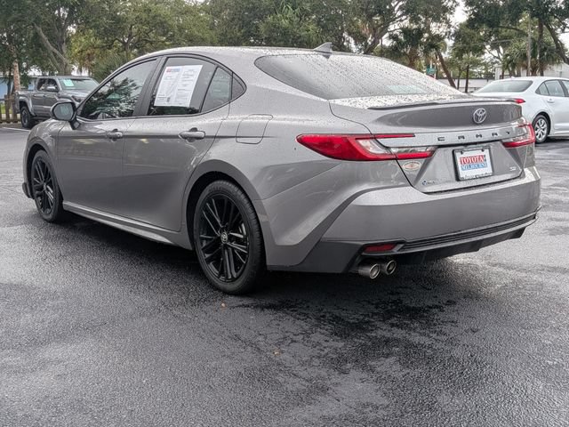 Used 2025 Toyota Camry SE w/ Multimedia Upgrade Package FWD image 5