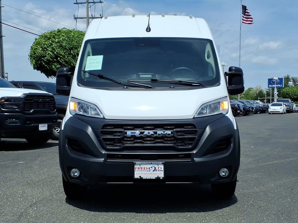 Used 2025 RAM ProMaster 2500 w/ Convenience Group FWD image 2
