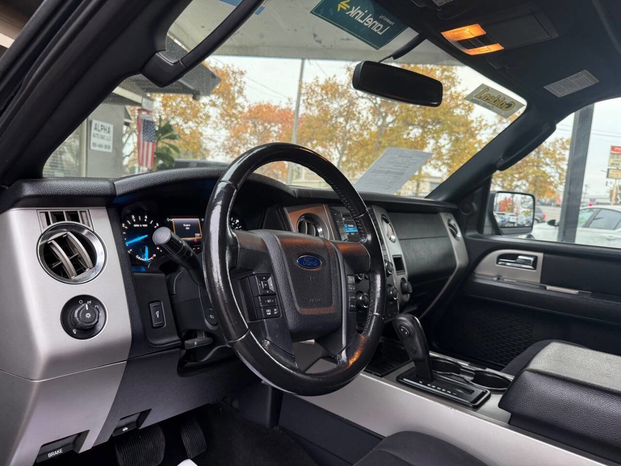Used 2017 Ford Expedition EL XLT RWD image 28