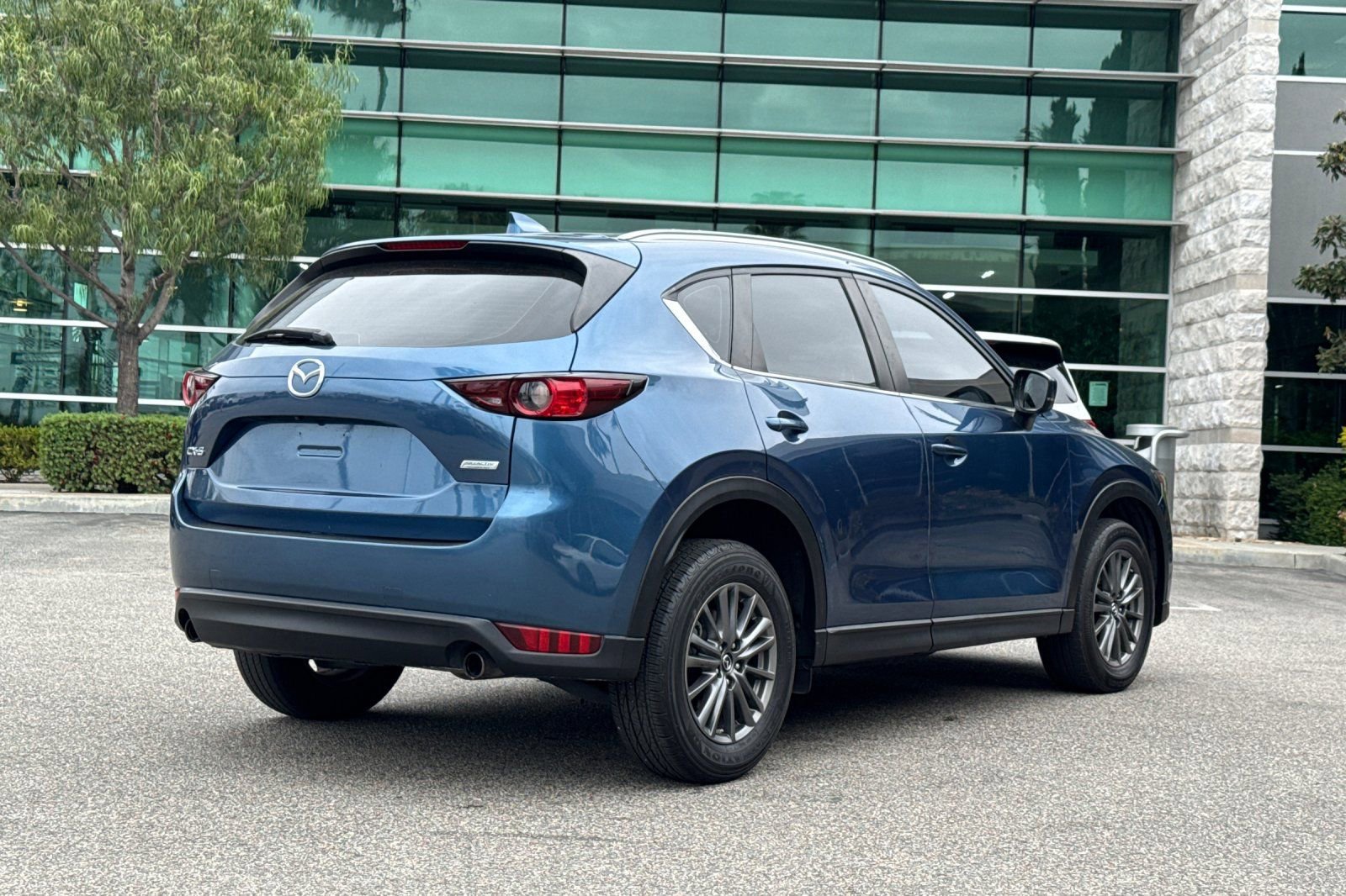 Used 2018 MAZDA CX-5 Sport image 5