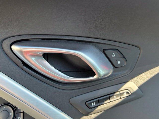 Used 2023 Chevrolet Camaro SS RWD image 18