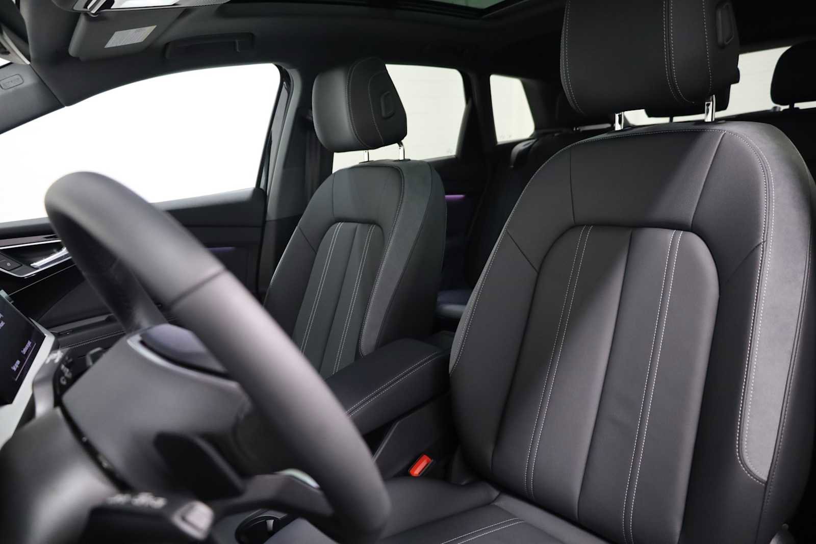 New 2025 Audi Q4 e-tron Premium Plus image 5