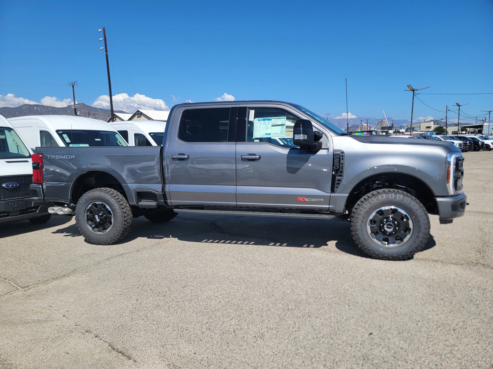 New 2026 Ford F250 Lariat w/ Tremor Off-Road Package image 3